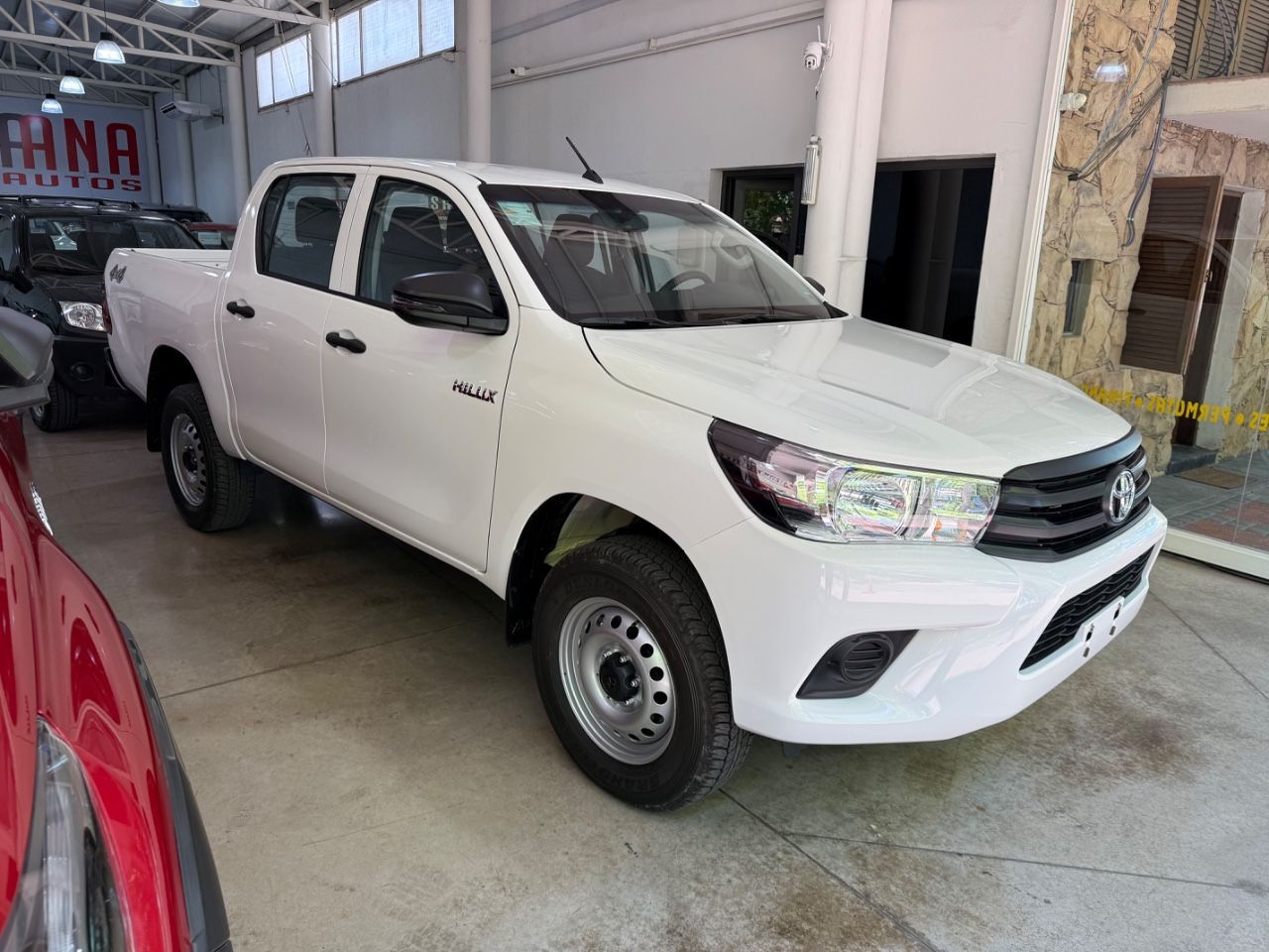 Toyota Hilux Nueva en Mendoza, deRuedas