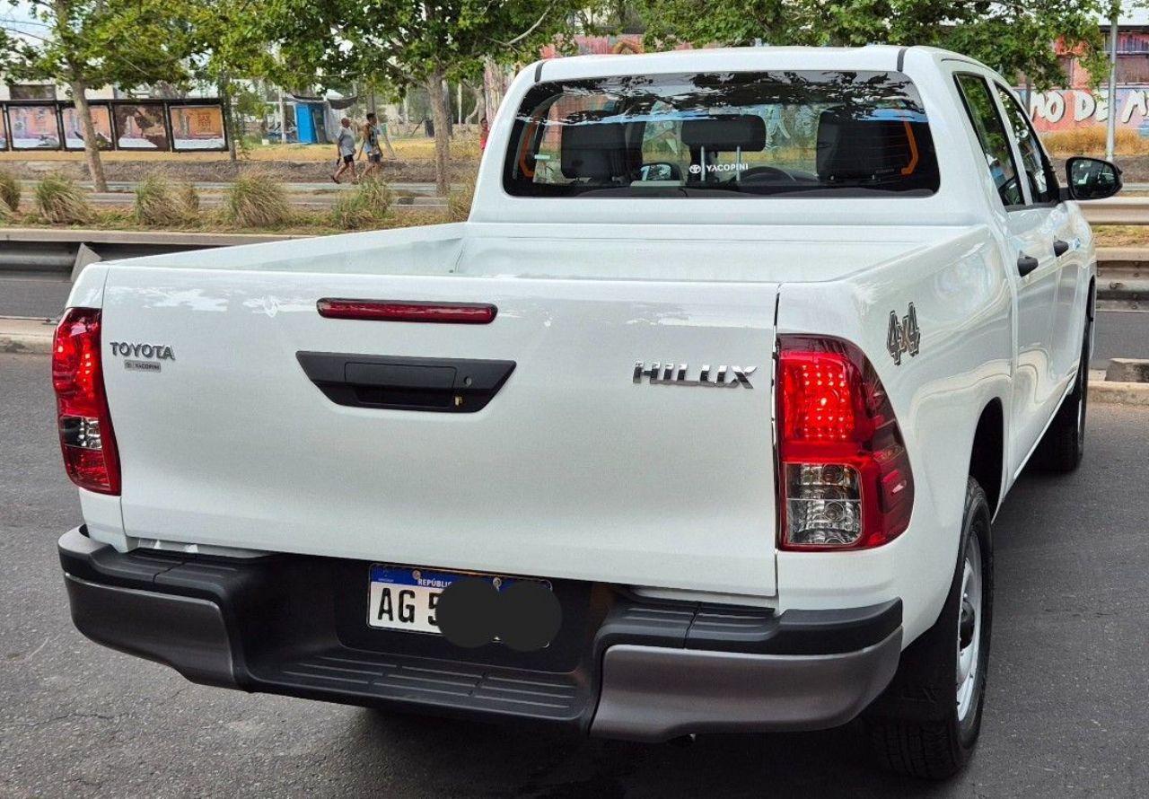 Toyota Hilux Nueva Financiado en Mendoza, deRuedas