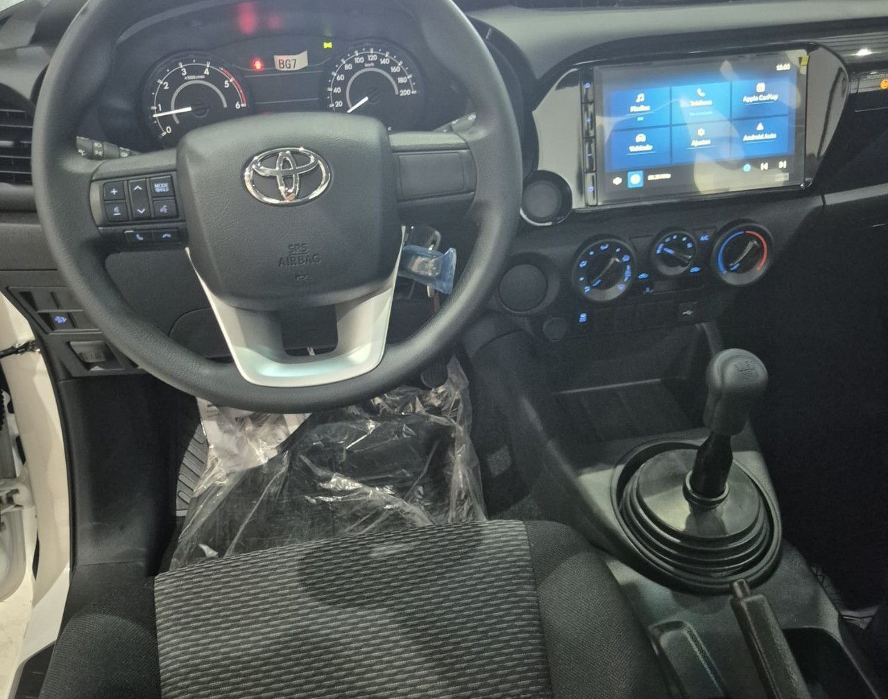 Toyota Hilux Nueva en Mendoza, deRuedas