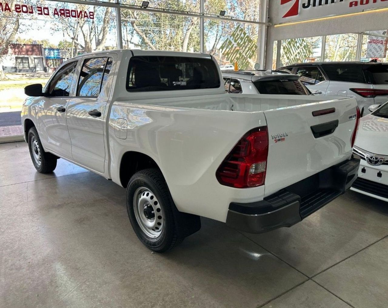 Toyota Hilux Nueva Financiado en Mendoza, deRuedas