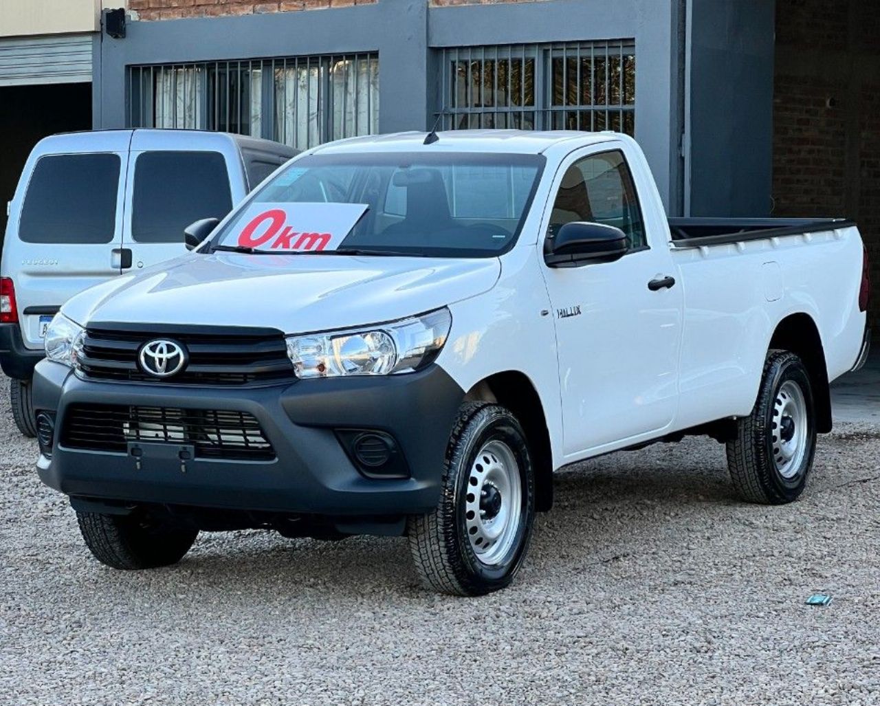 Toyota Hilux Nueva en Mendoza, deRuedas