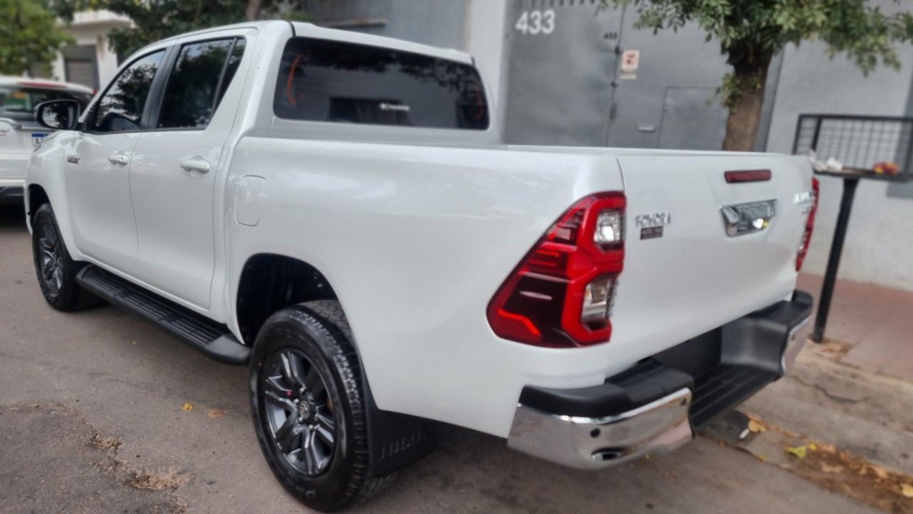 Toyota Hilux Nueva Financiado en Mendoza, deRuedas
