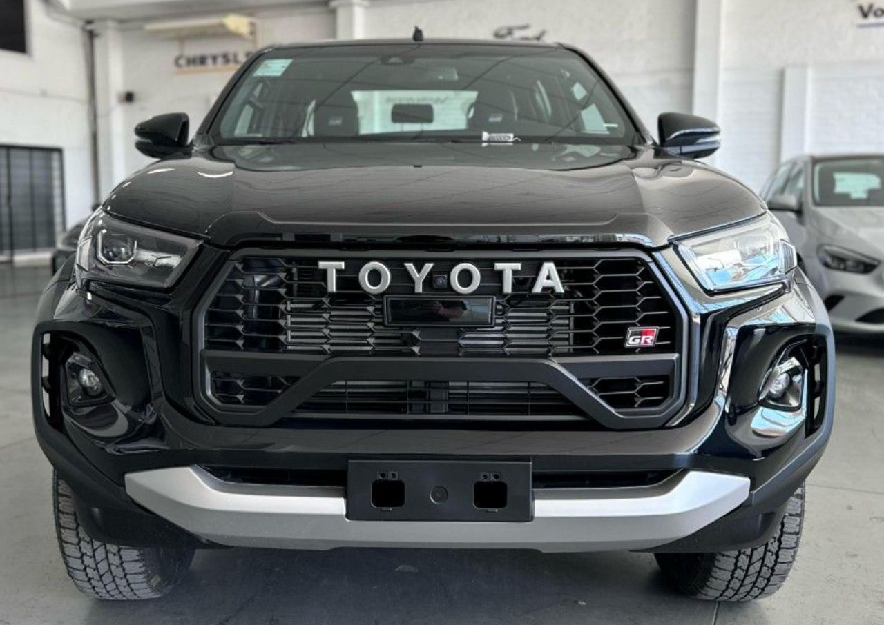 Toyota Hilux Nueva Financiado en San Juan, deRuedas