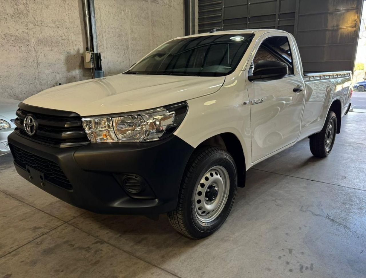 Toyota Hilux Nueva en Mendoza, deRuedas