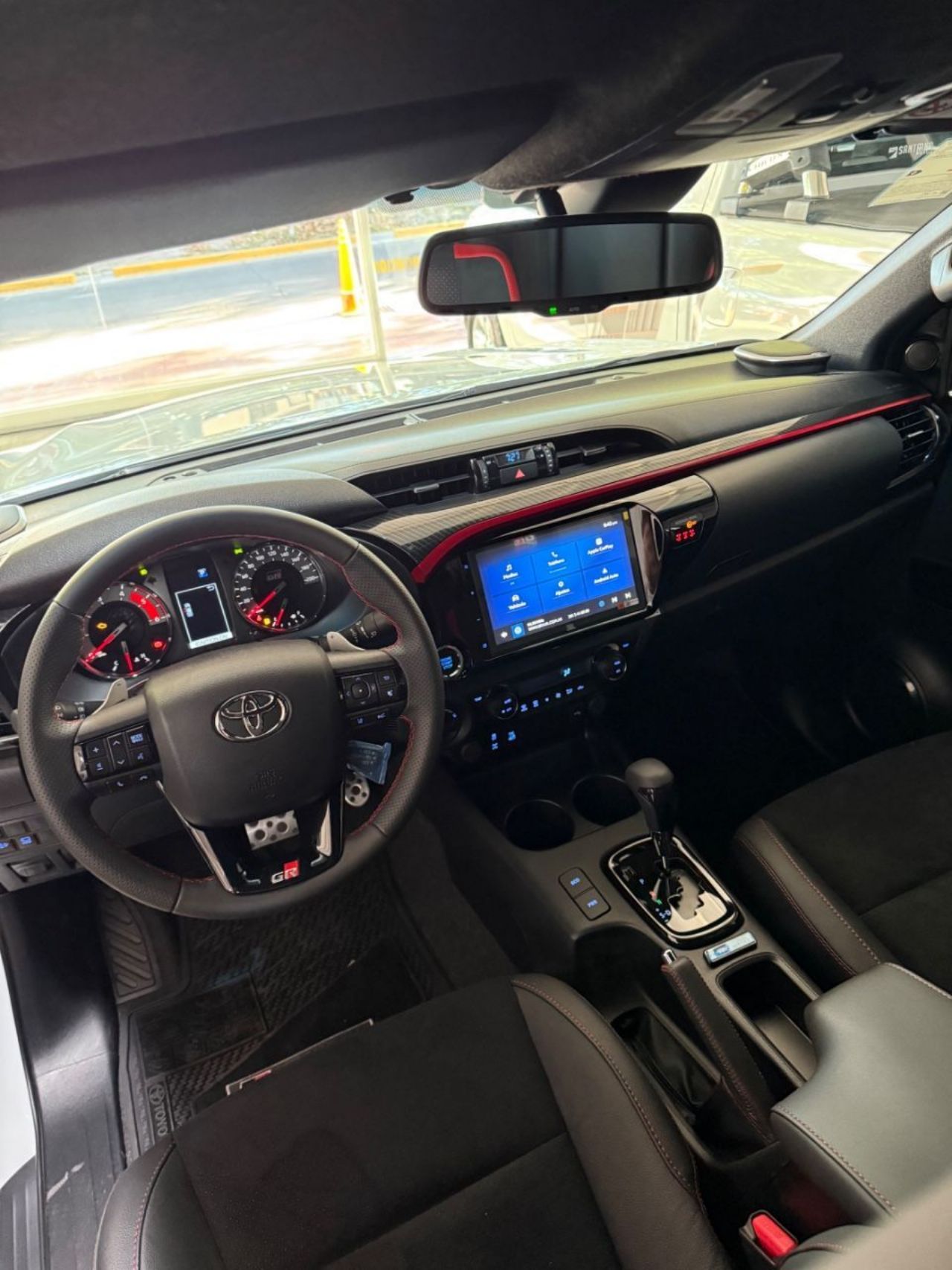 Toyota Hilux Nueva Financiado en Mendoza, deRuedas