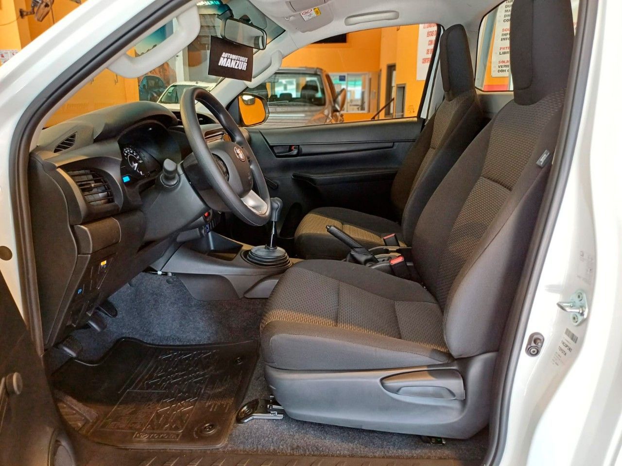 Toyota Hilux Nueva en Mendoza, deRuedas