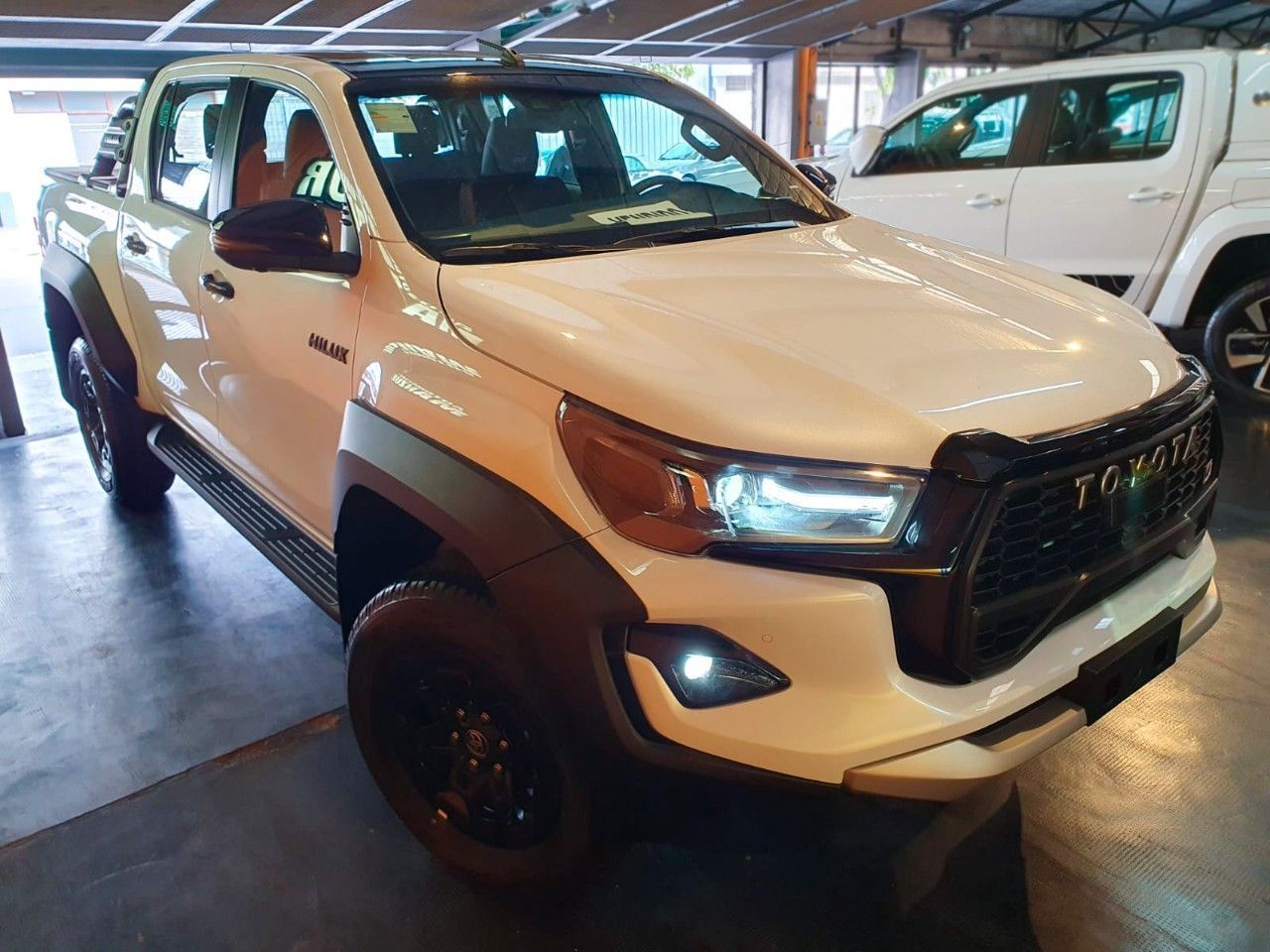Toyota Hilux Nueva en Mendoza, deRuedas