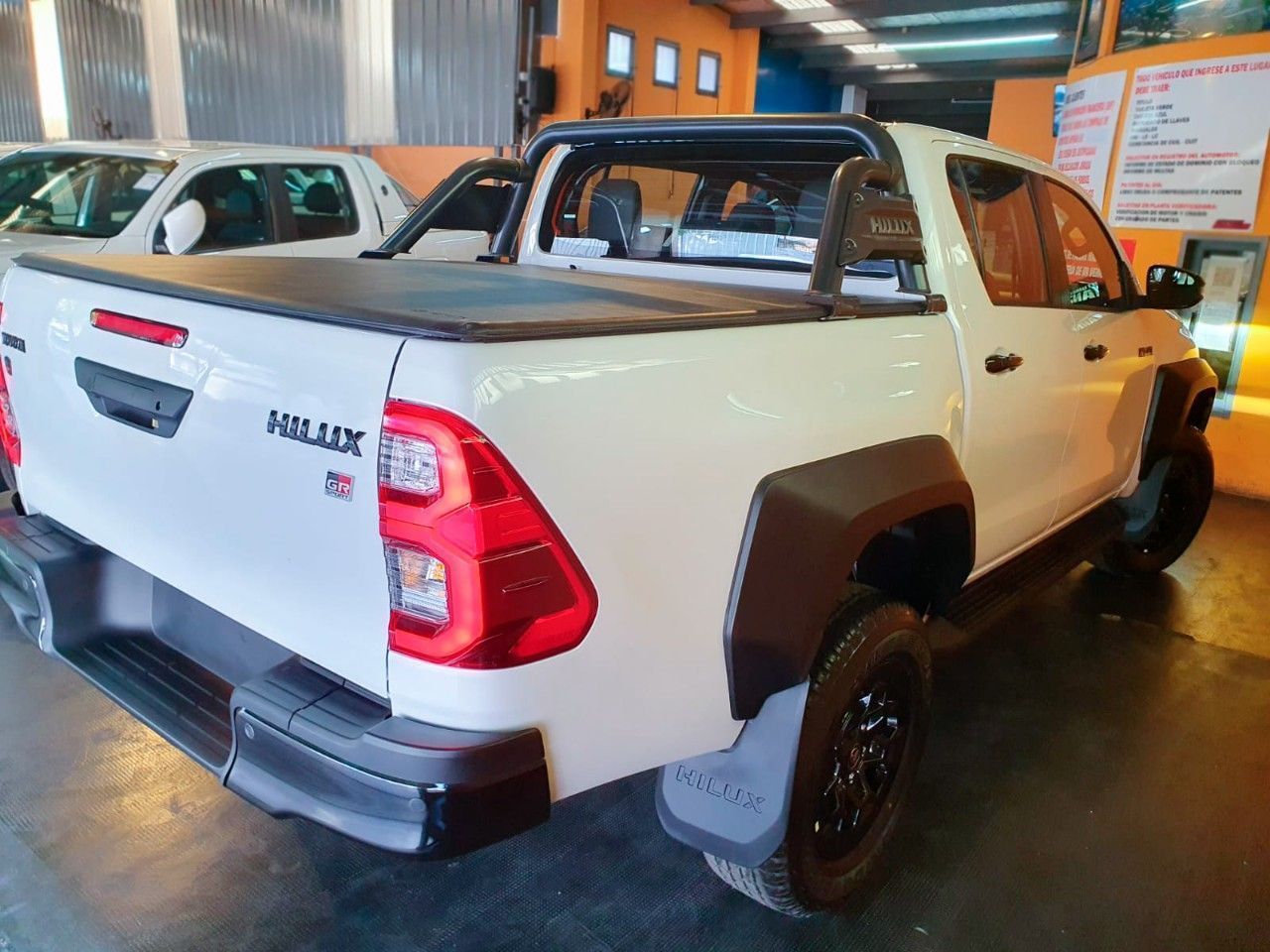 Toyota Hilux Nueva en Mendoza, deRuedas