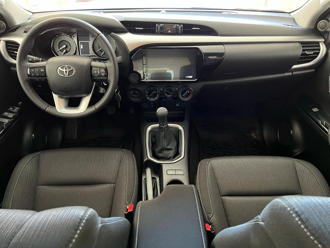 Toyota Hilux Nueva Financiado en Mendoza, deRuedas