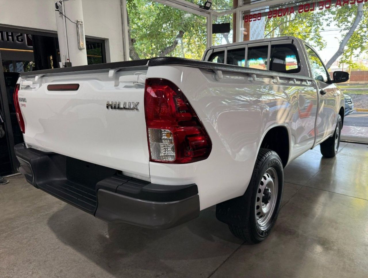 Toyota Hilux Nueva Financiado en Mendoza, deRuedas