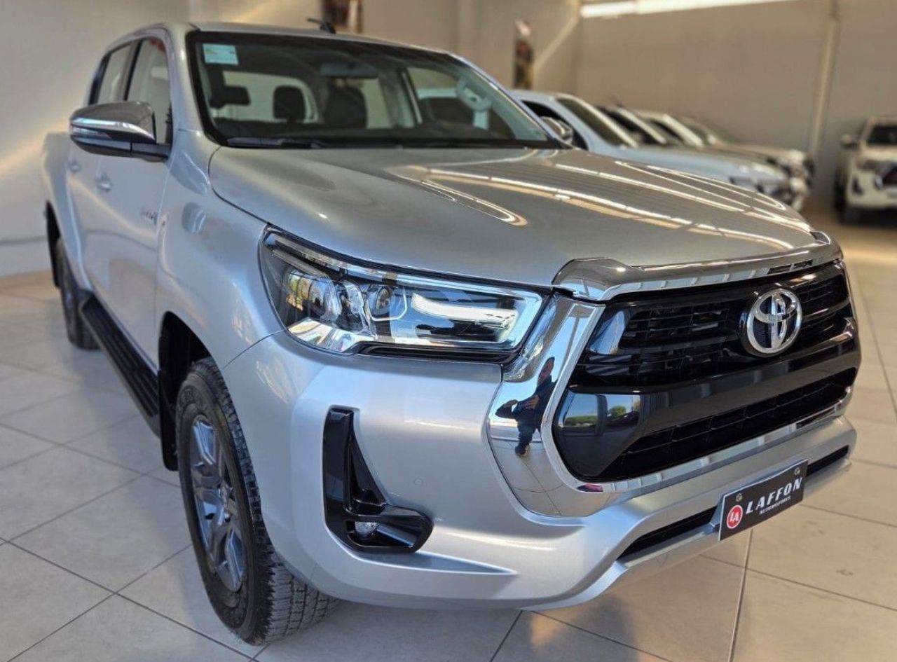 Toyota Hilux Nueva Financiado en Mendoza, deRuedas