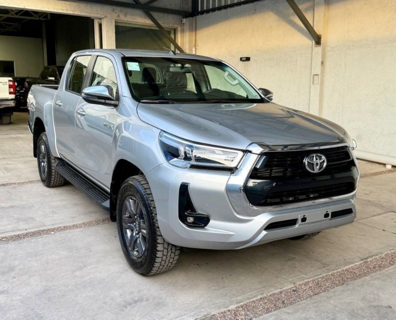 Toyota Hilux Nueva en Mendoza, deRuedas