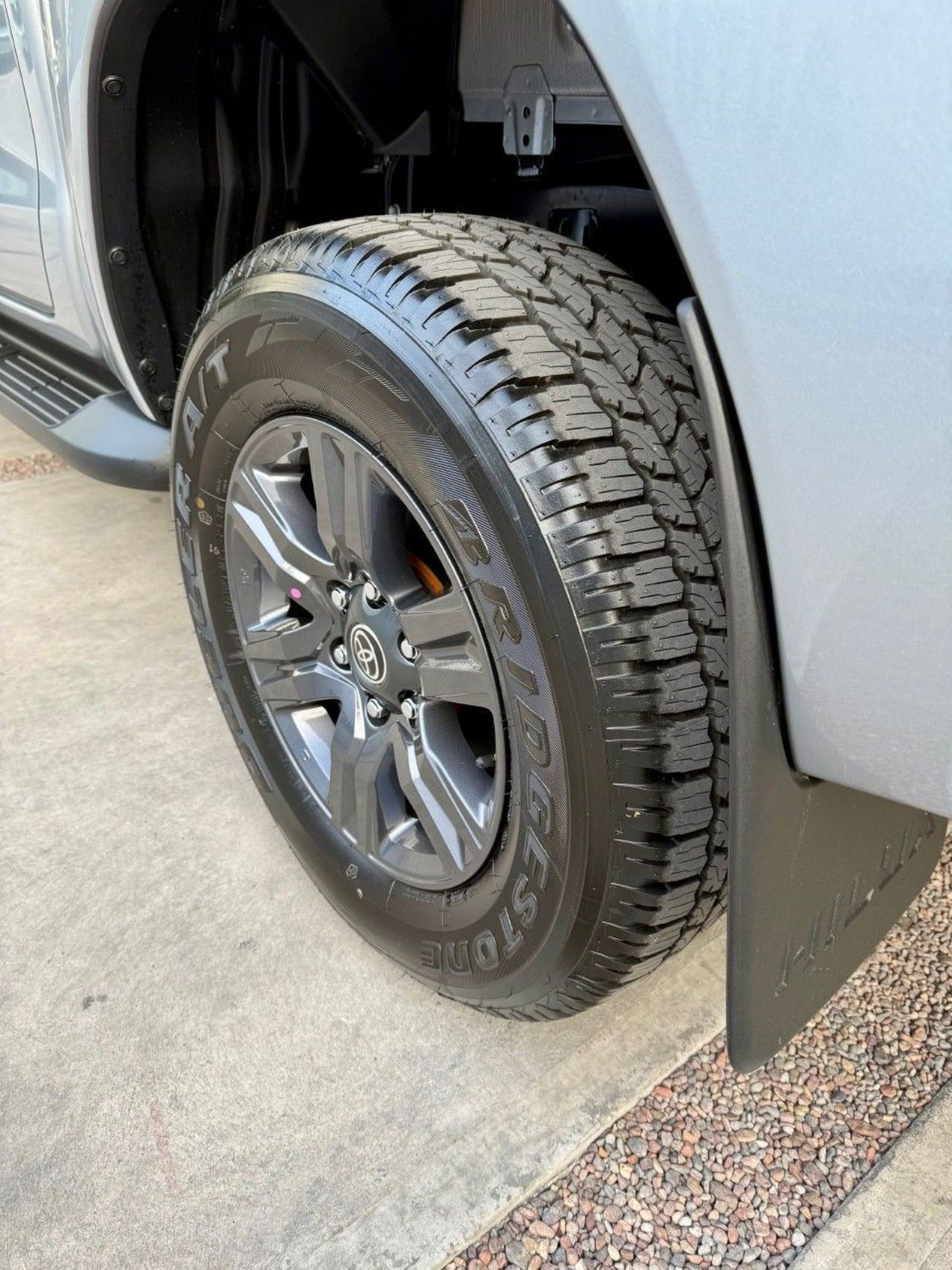 Toyota Hilux Nueva en Mendoza, deRuedas