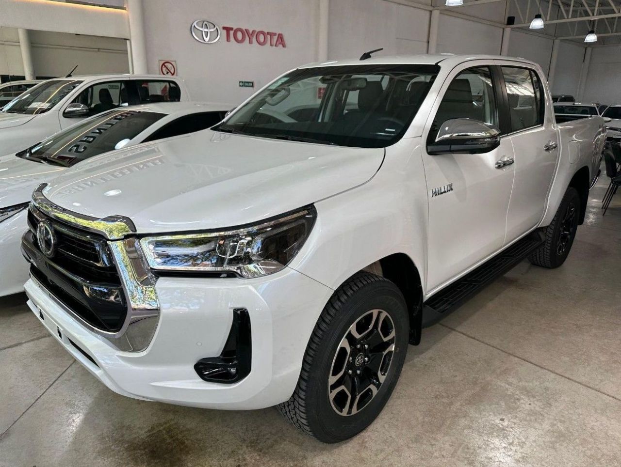 Toyota Hilux Nueva Financiado en Mendoza, deRuedas