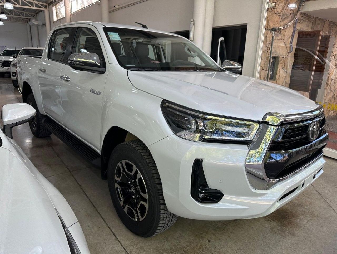 Toyota Hilux Nueva Financiado en Mendoza, deRuedas