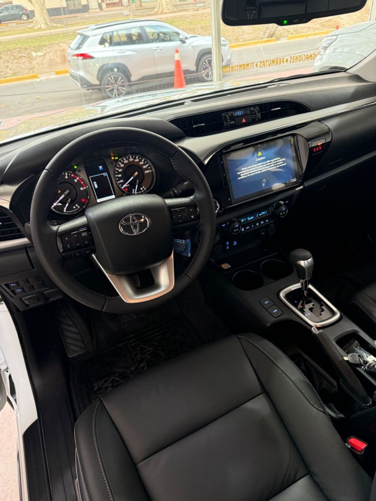 Toyota Hilux Nueva Financiado en Mendoza, deRuedas