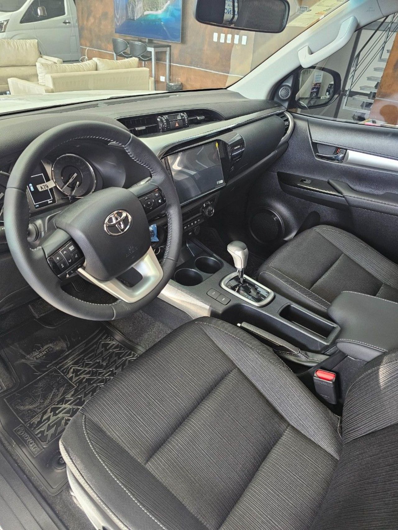 Toyota Hilux Nueva Financiado en Mendoza, deRuedas
