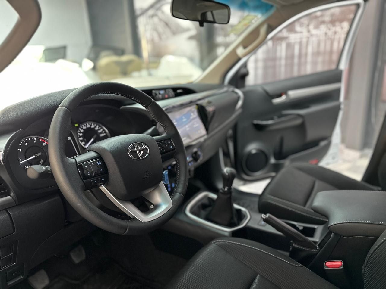 Toyota Hilux Nueva en Mendoza, deRuedas