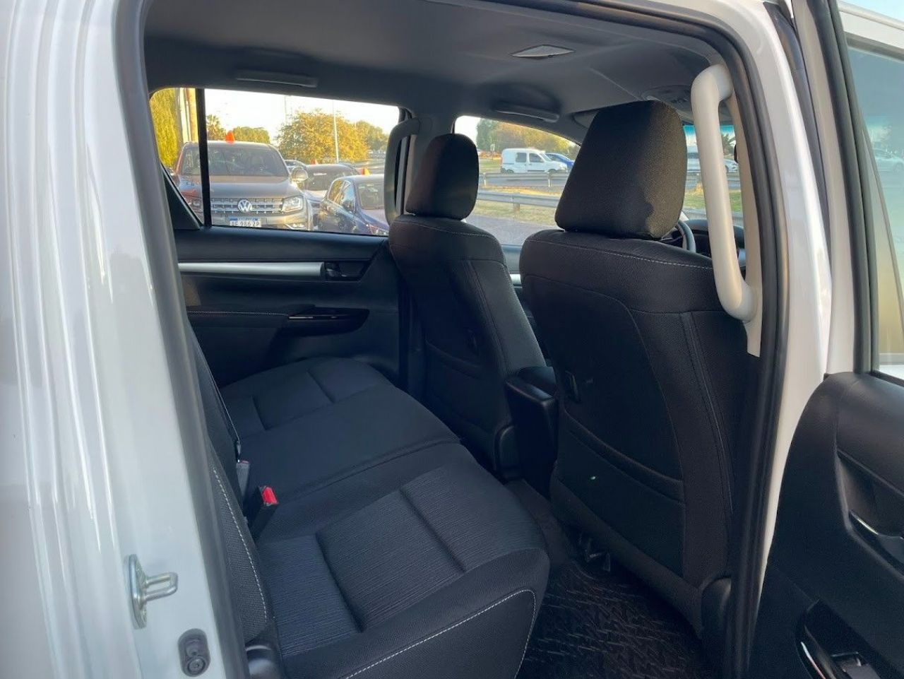 Toyota Hilux Nueva en San Juan, deRuedas