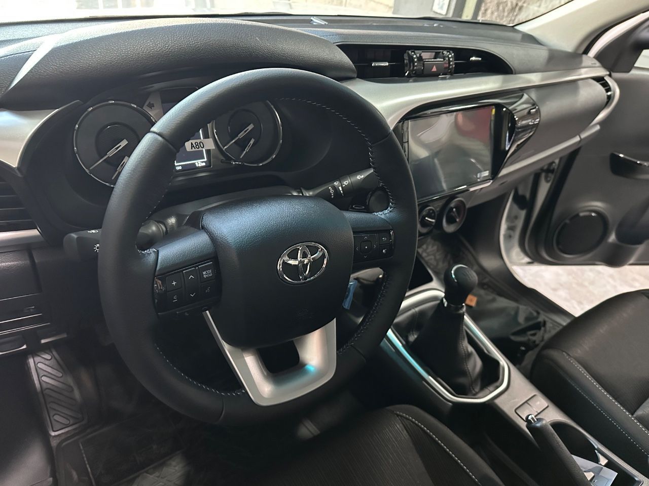 Toyota Hilux Nueva en Mendoza, deRuedas