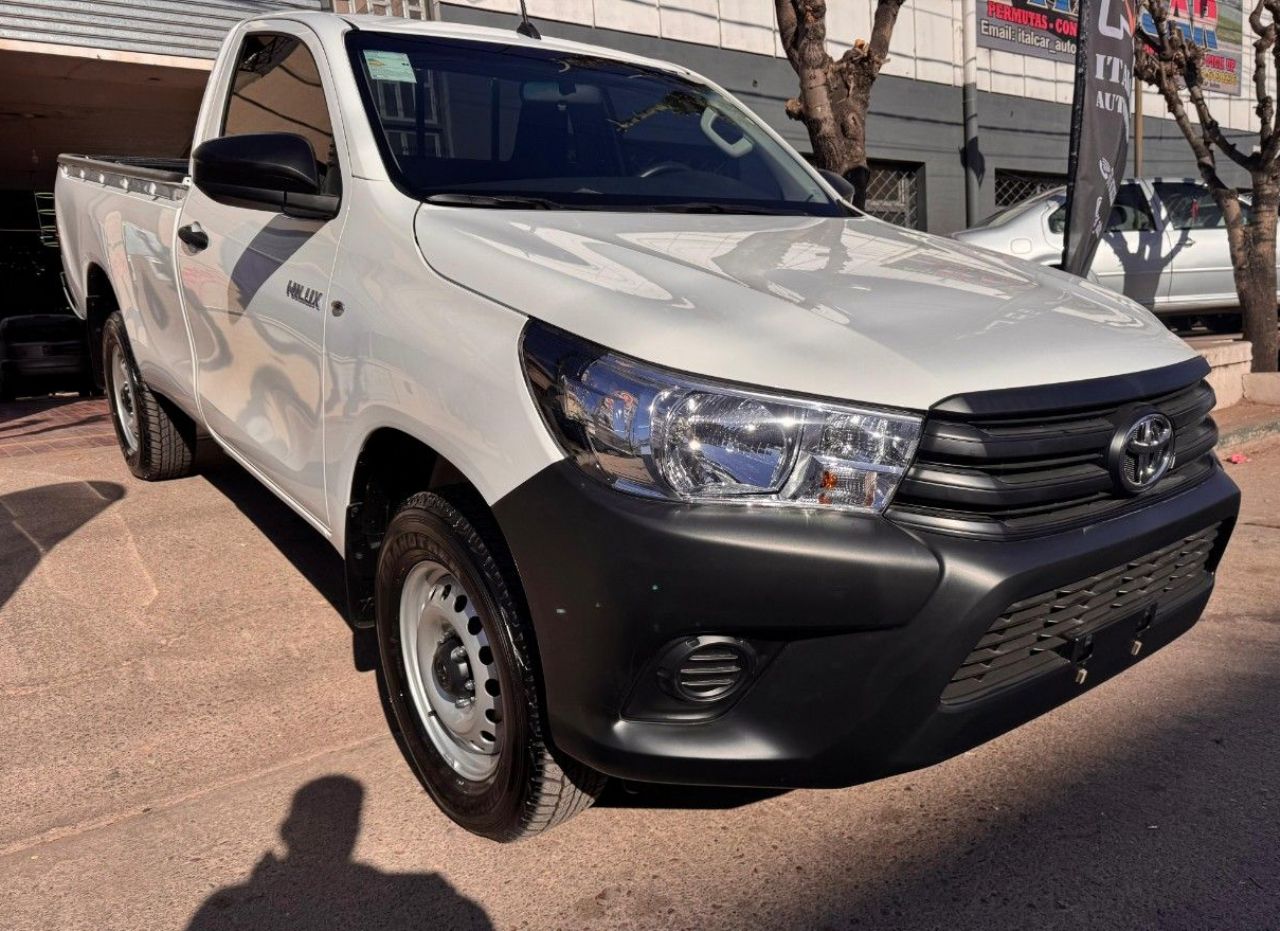 Toyota Hilux Nueva Financiado en Mendoza, deRuedas
