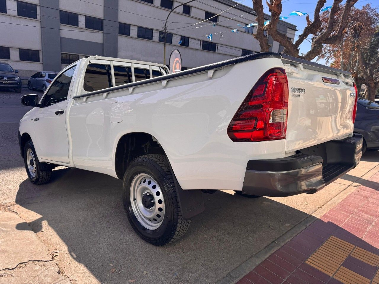 Toyota Hilux Nueva Financiado en Mendoza, deRuedas