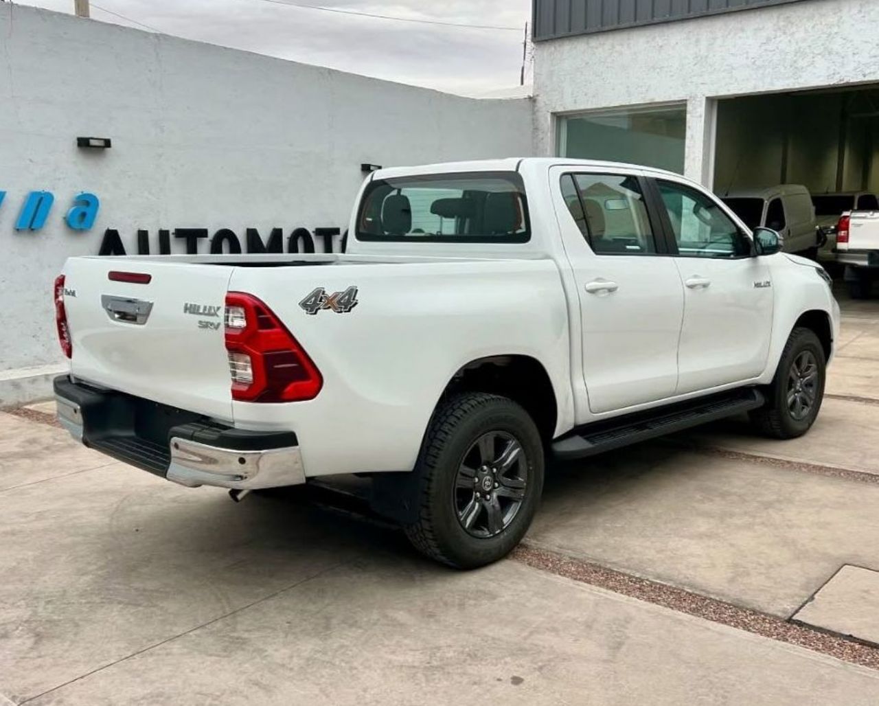 Toyota Hilux Nueva Financiado en Mendoza, deRuedas