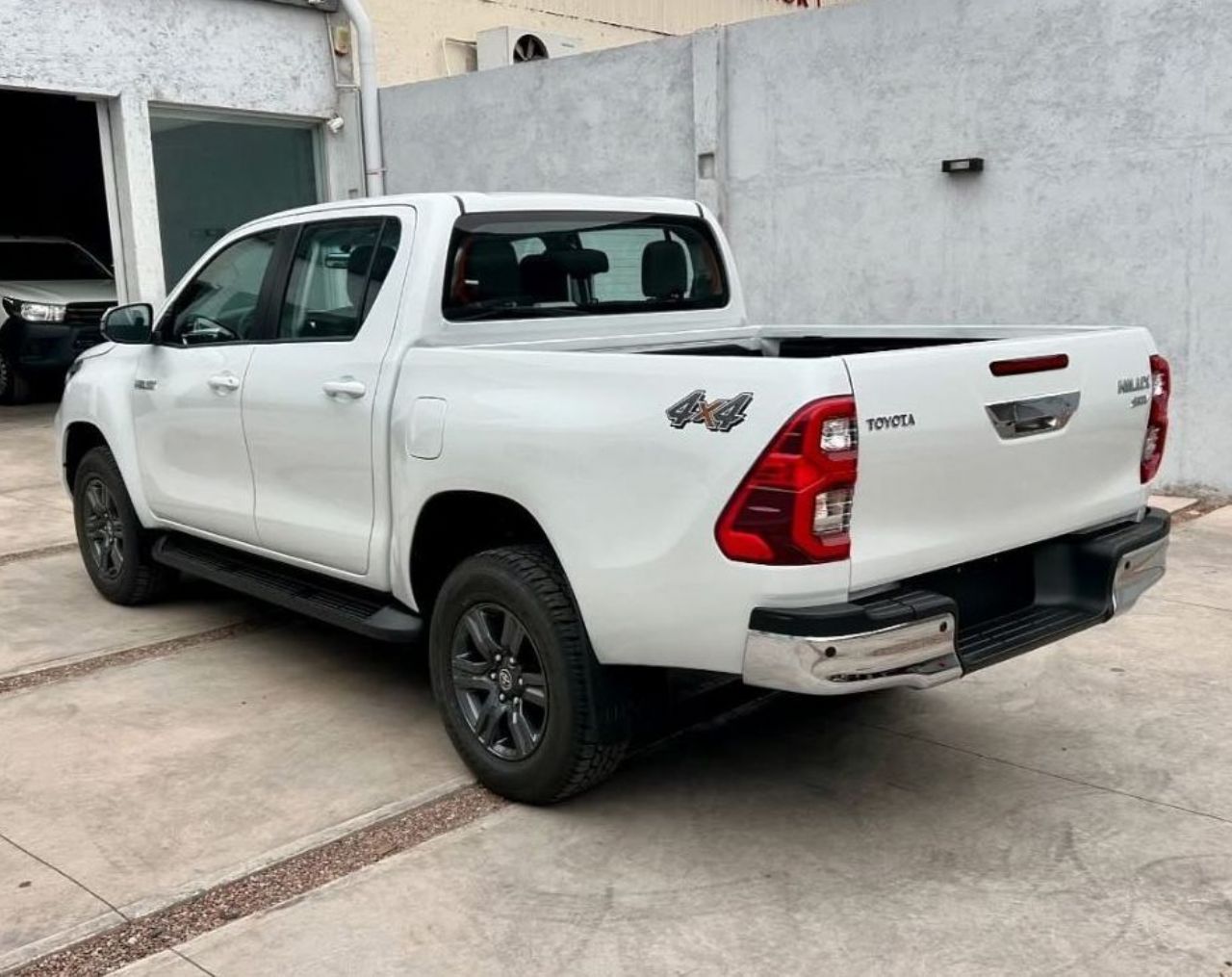 Toyota Hilux Nueva Financiado en Mendoza, deRuedas