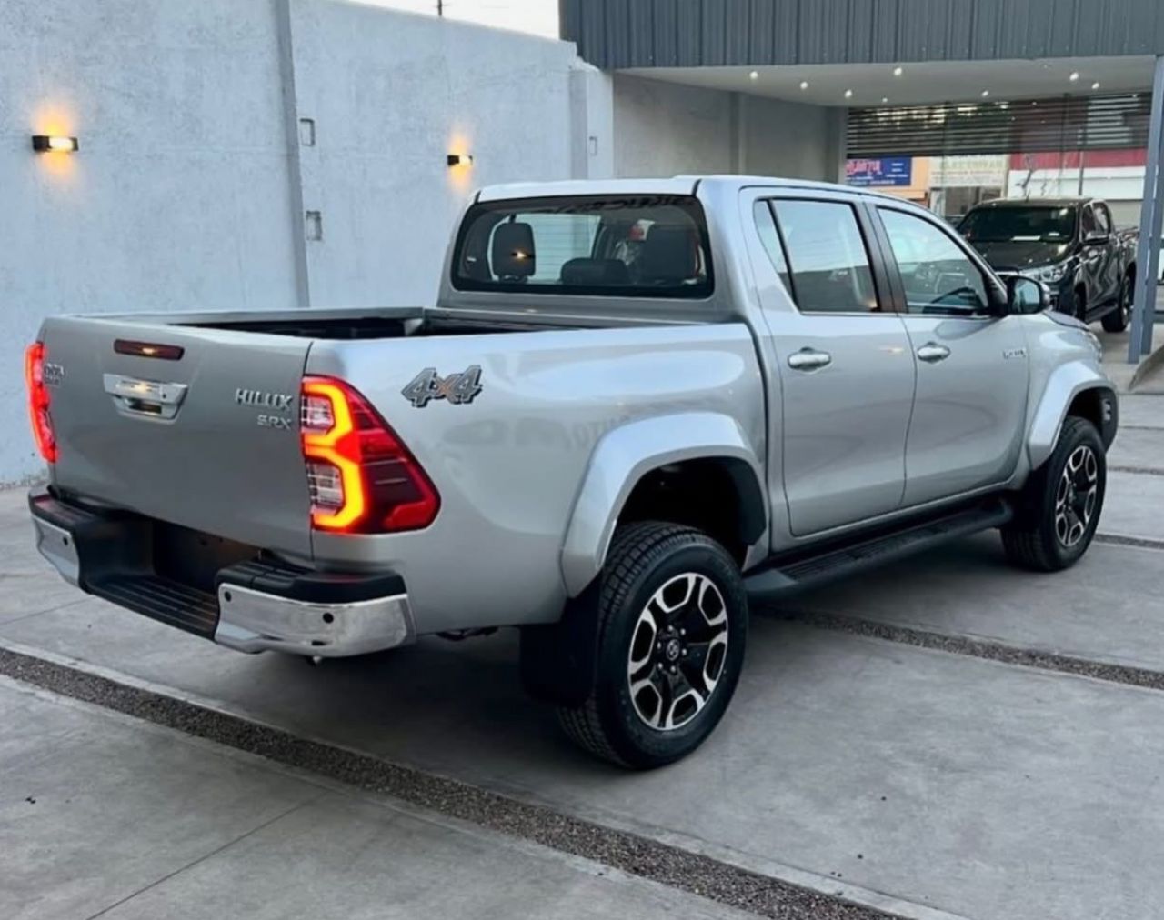 Toyota Hilux Nueva en Mendoza, deRuedas