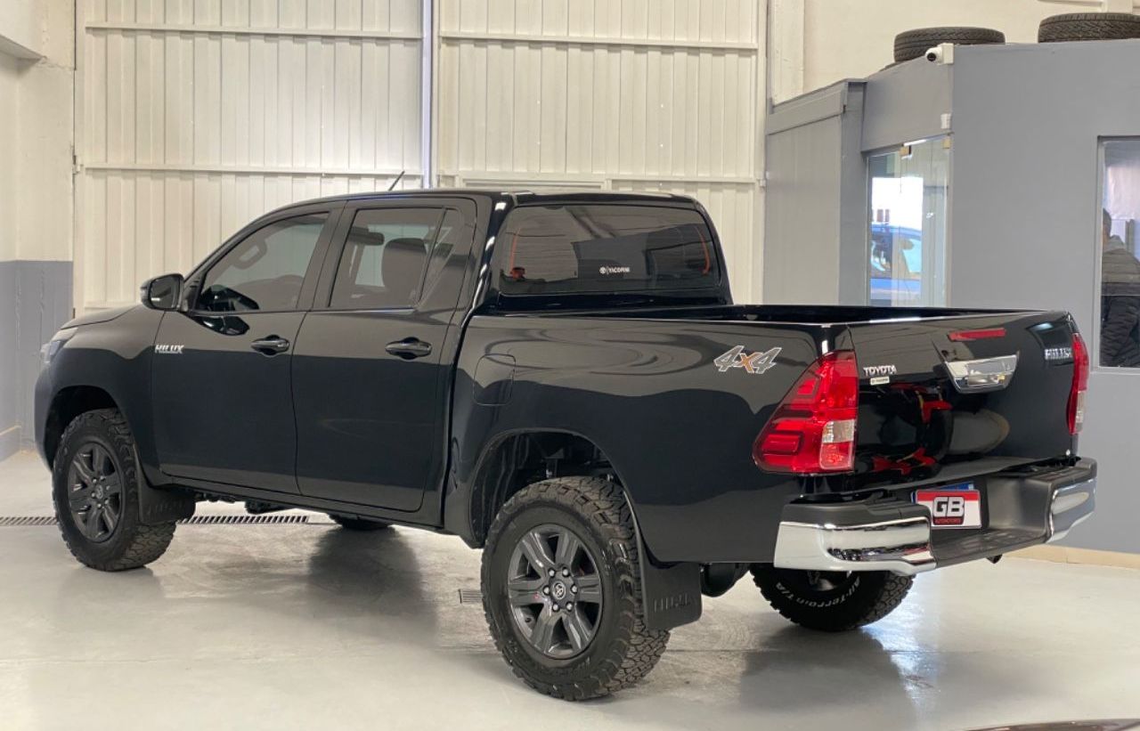 Toyota Hilux Usada Financiado en Mendoza, deRuedas
