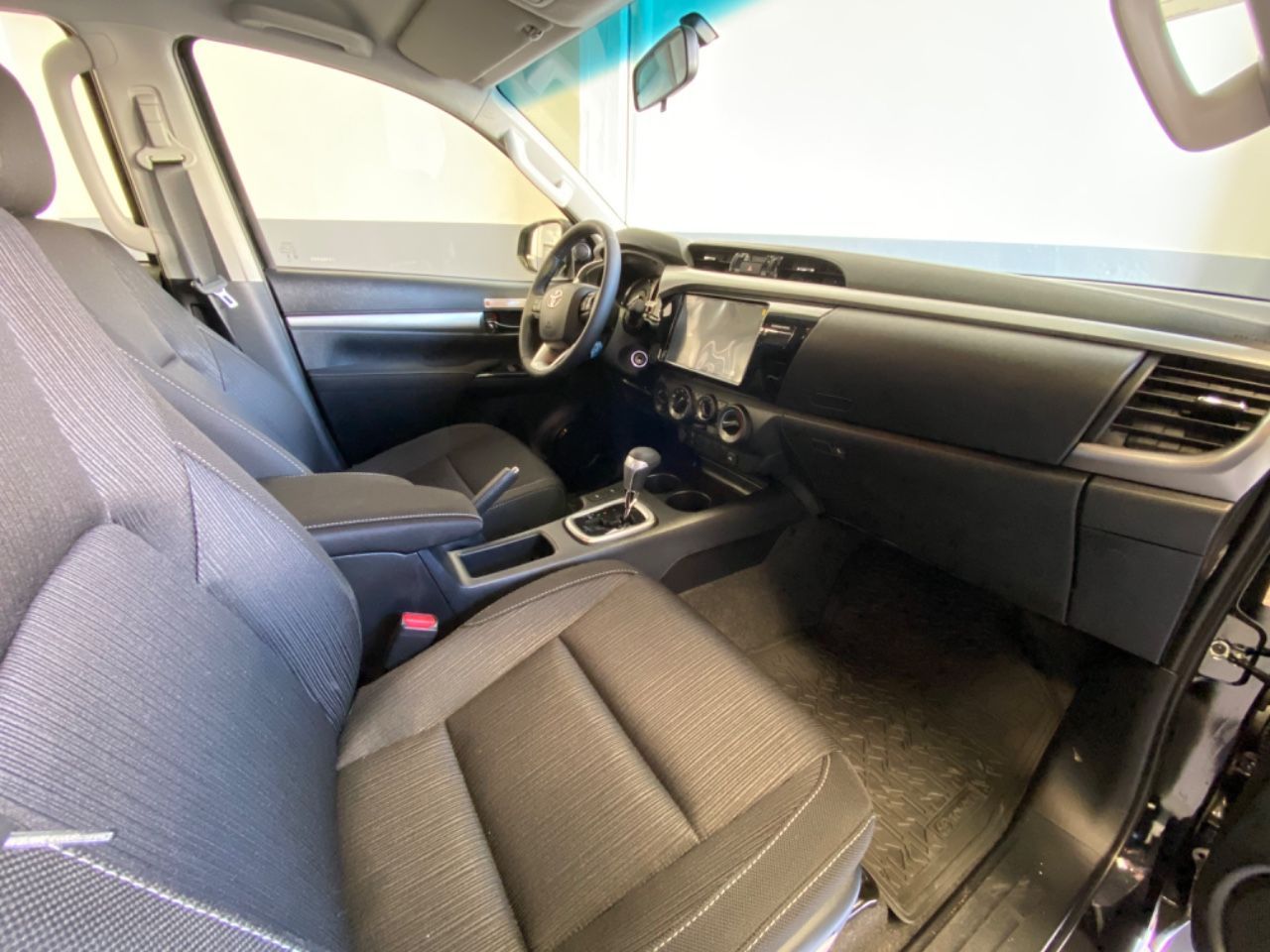 Toyota Hilux Nueva Financiado en Mendoza, deRuedas