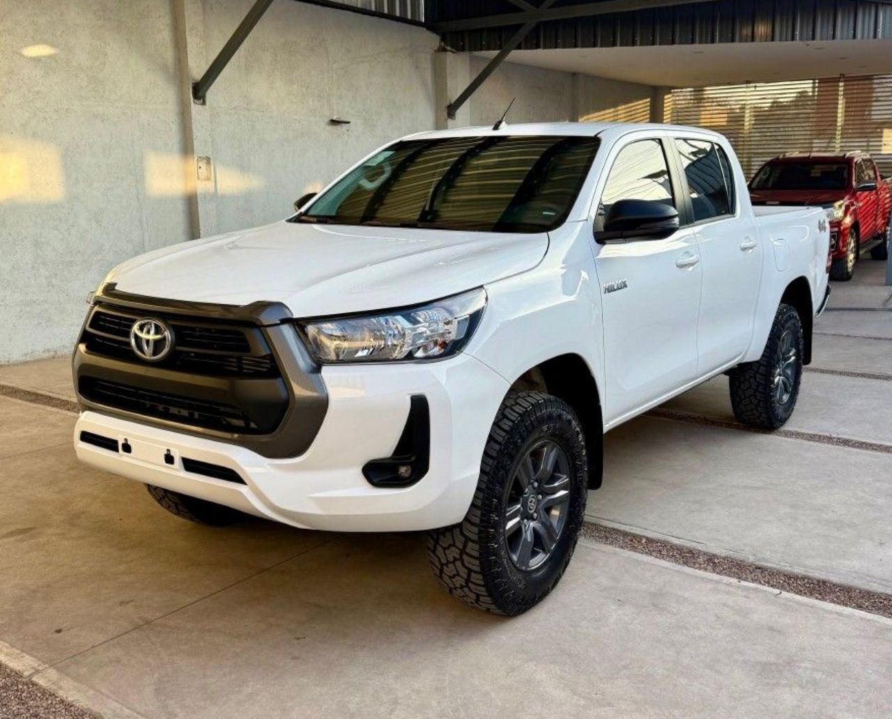 Toyota Hilux Usada Financiado en Mendoza, deRuedas