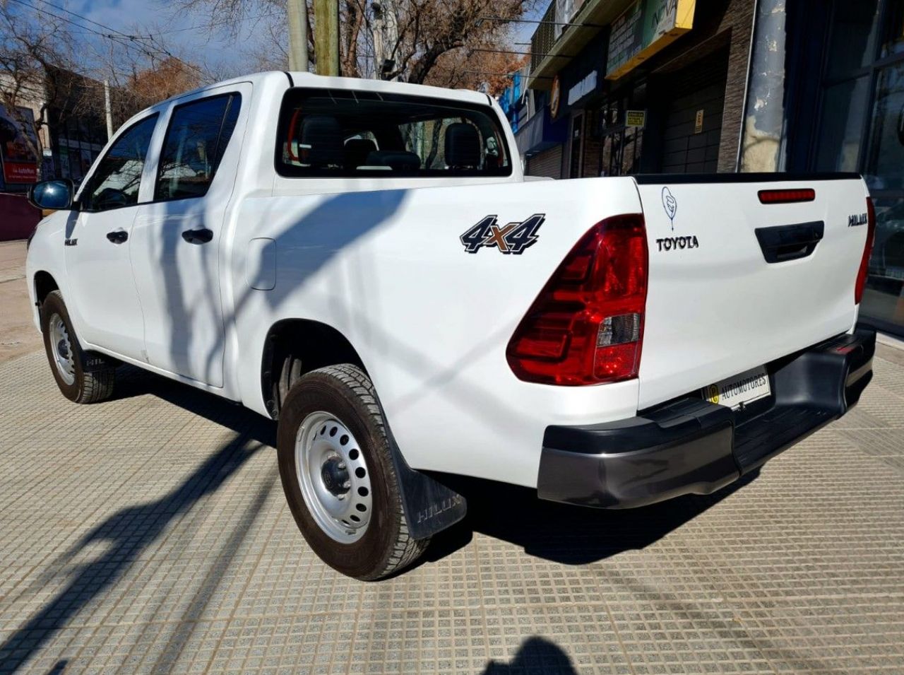 Toyota Hilux Usada en Mendoza, deRuedas