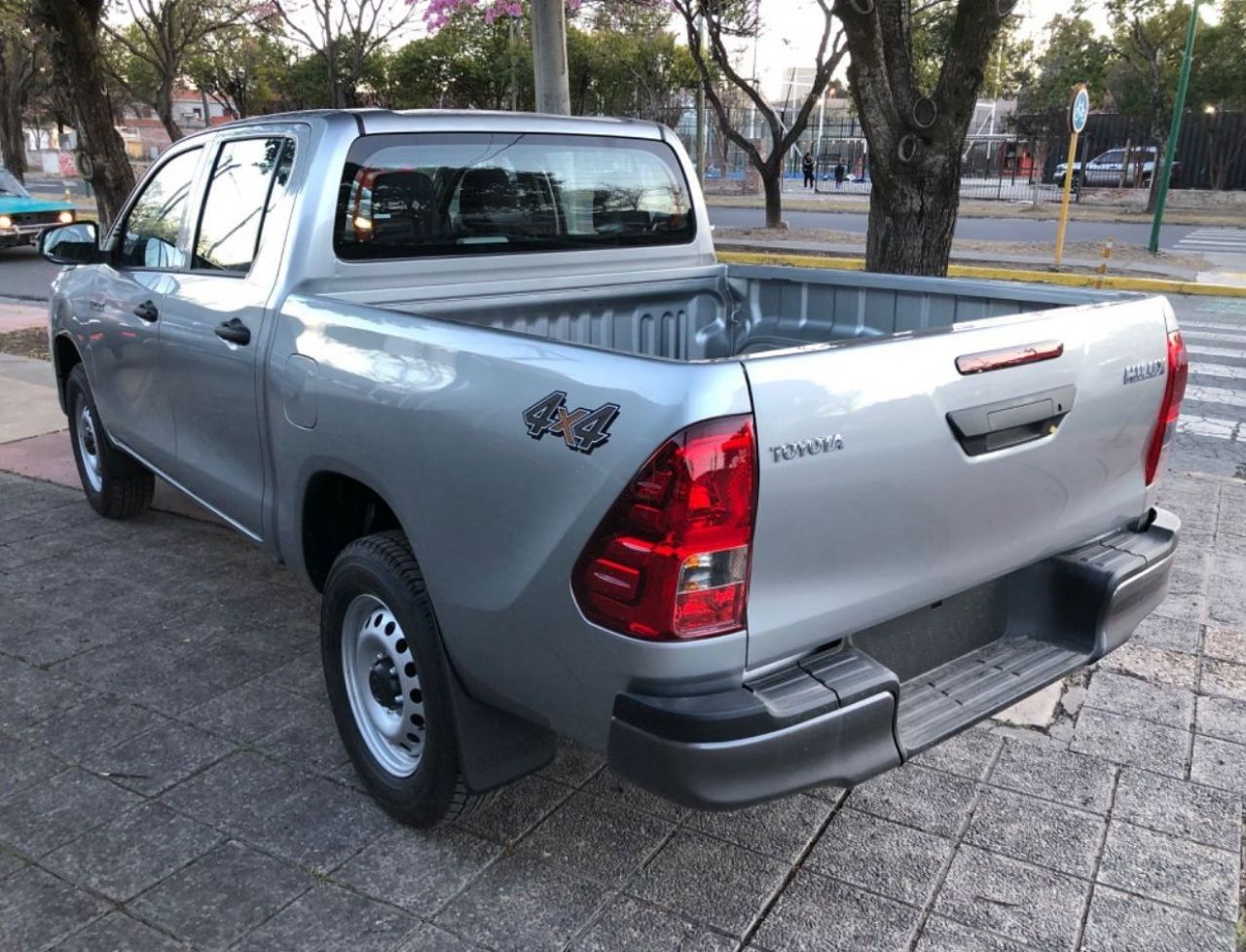 Toyota Hilux Nueva en Salta, deRuedas