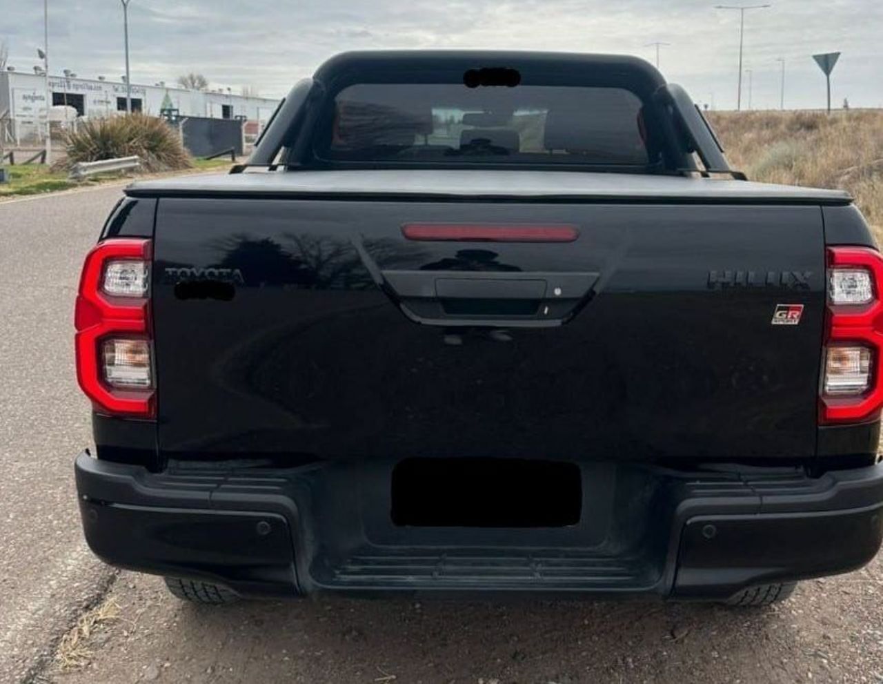 Toyota Hilux Usada en Mendoza, deRuedas