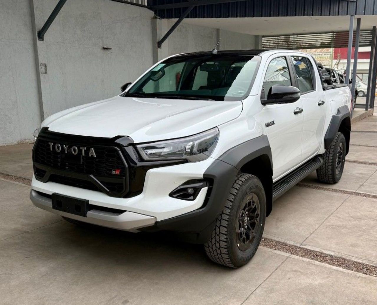 Toyota Hilux Nueva en Mendoza, deRuedas
