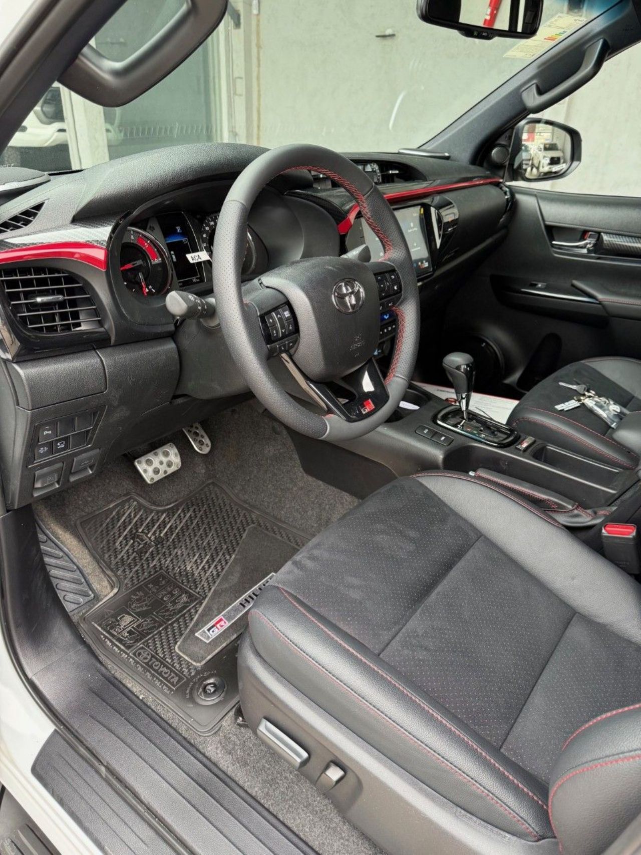 Toyota Hilux Nueva en Mendoza, deRuedas