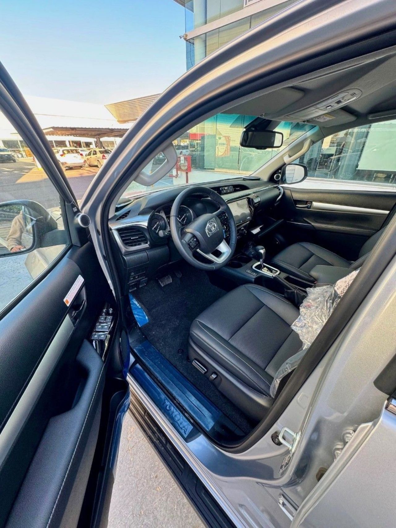 Toyota Hilux Nueva en Mendoza, deRuedas