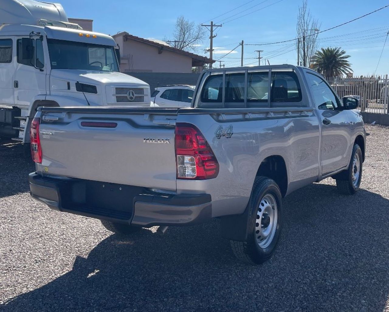 Toyota Hilux Nueva en Mendoza, deRuedas