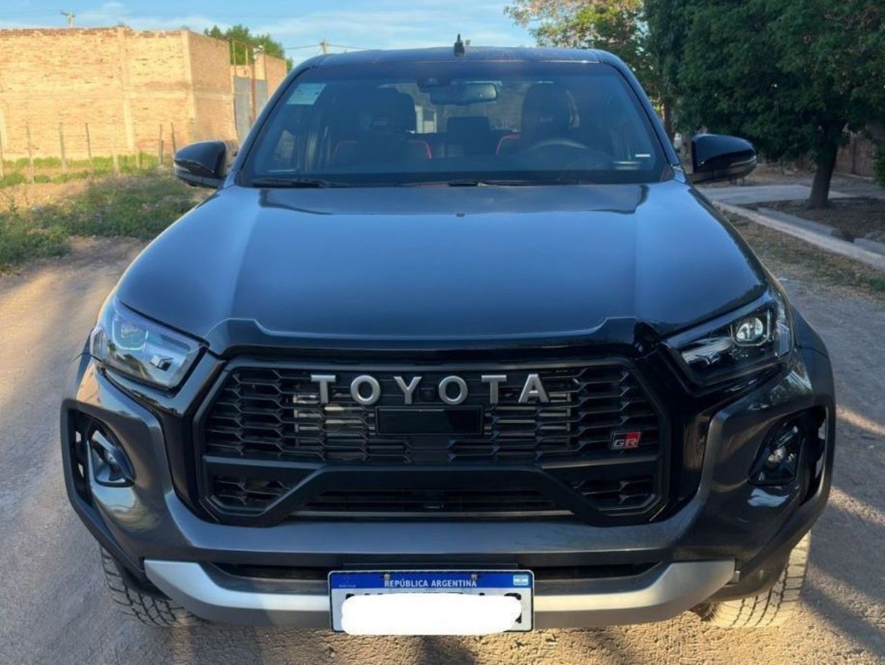 Toyota Hilux Usada en Mendoza, deRuedas