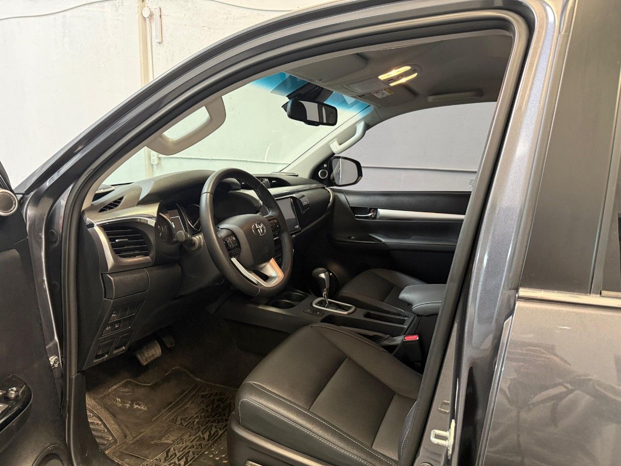 Toyota Hilux Usada Financiado en Mendoza, deRuedas