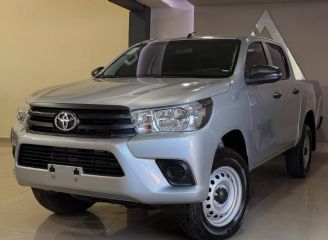 Toyota Hilux Nueva en San Juan Financiado