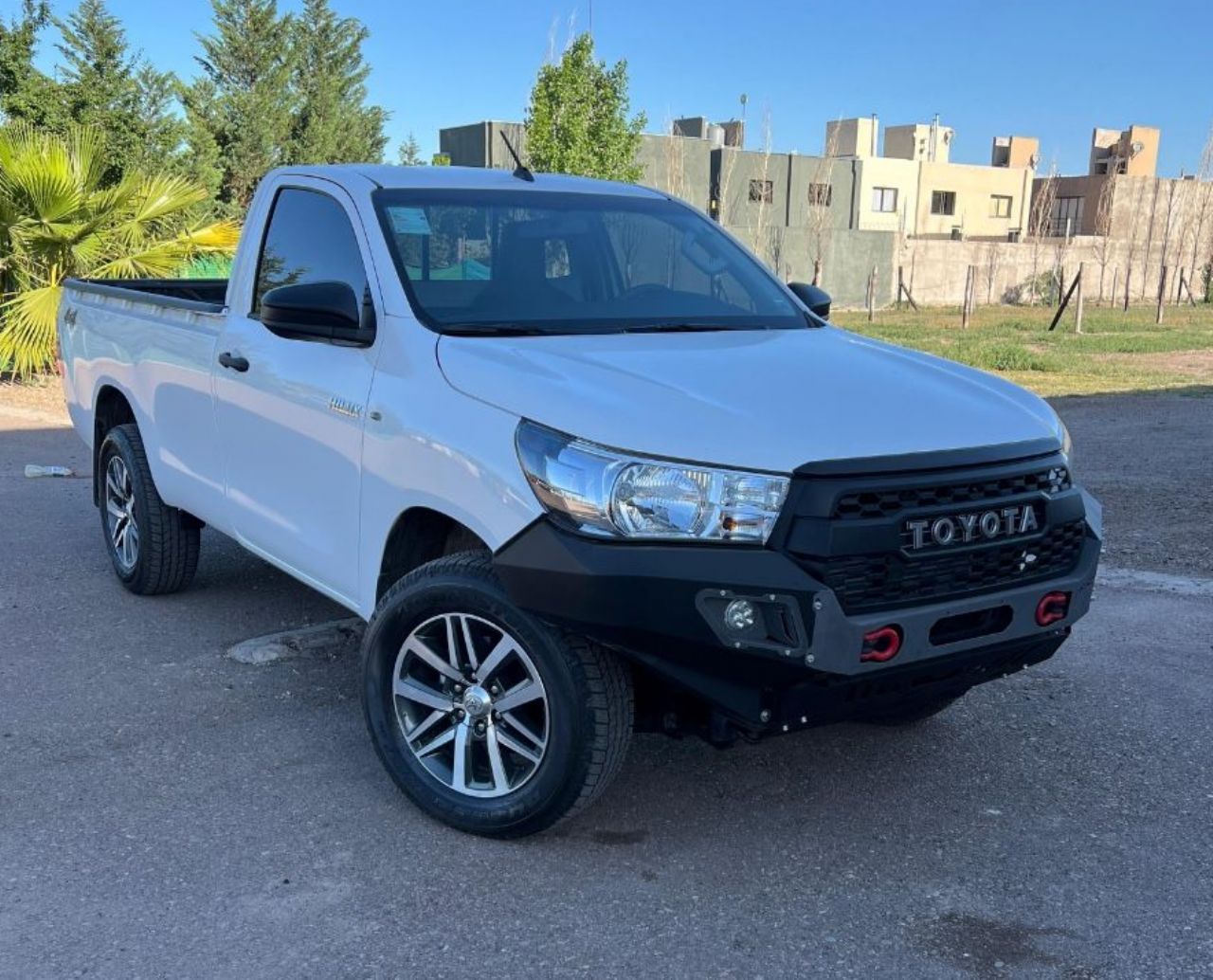 Toyota Hilux Usada Financiado en Mendoza, deRuedas