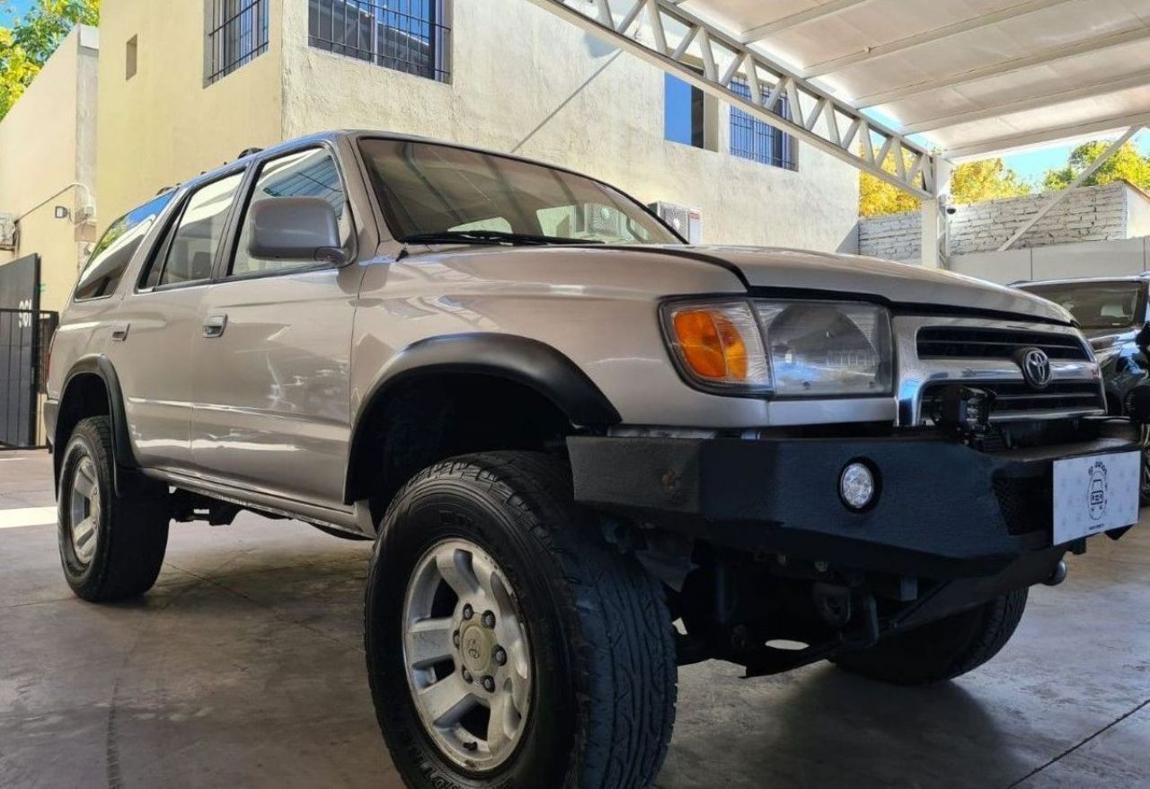 Toyota Hilux SW4 Usado en Mendoza, deRuedas