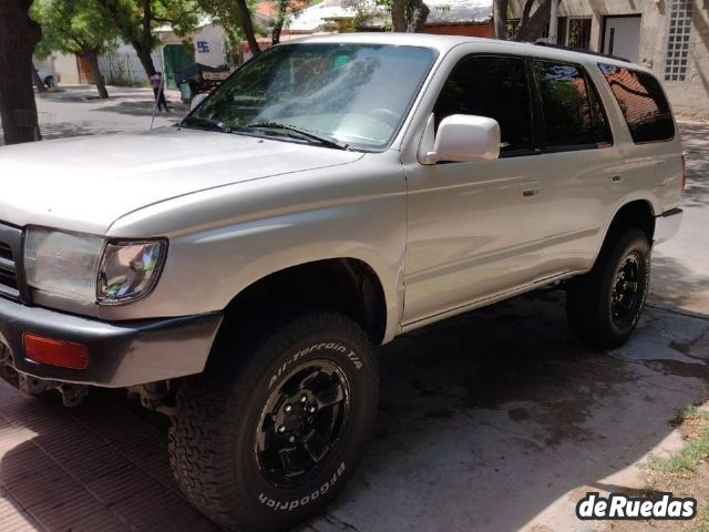 Toyota Hilux SW4 Usado en Mendoza, deRuedas