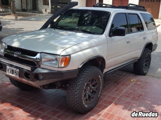 Toyota Hilux SW4 Usado en Mendoza, deRuedas