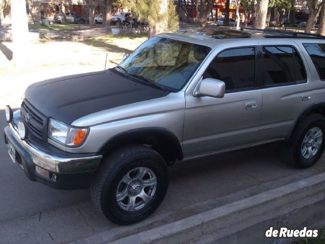 Toyota Hilux SW4 Usado en Mendoza, deRuedas