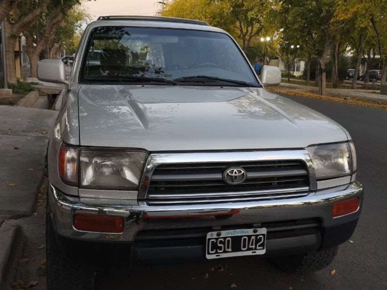 Toyota Hilux SW4 Usado en San Juan, deRuedas