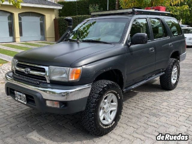 Toyota Hilux SW4 Usado en Mendoza, deRuedas