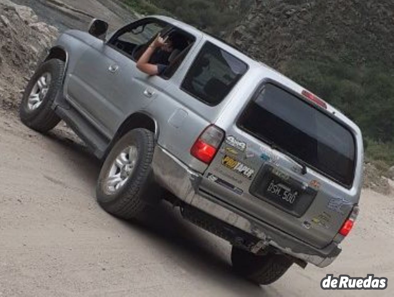 Toyota Hilux SW4 Usado en San Juan, deRuedas